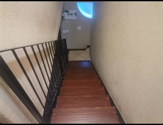 2 BEDROOM TOWNHOUSE FOR SALE IN BIRCHLEIGH